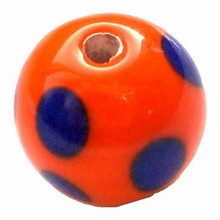 oranžová s modrými puntíky 